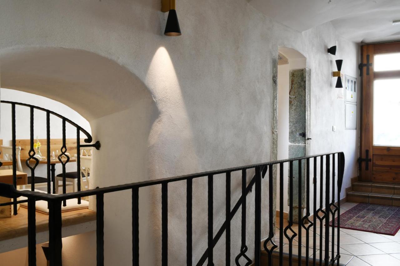 Hiša Linhart, Hotel&restaurant 2*