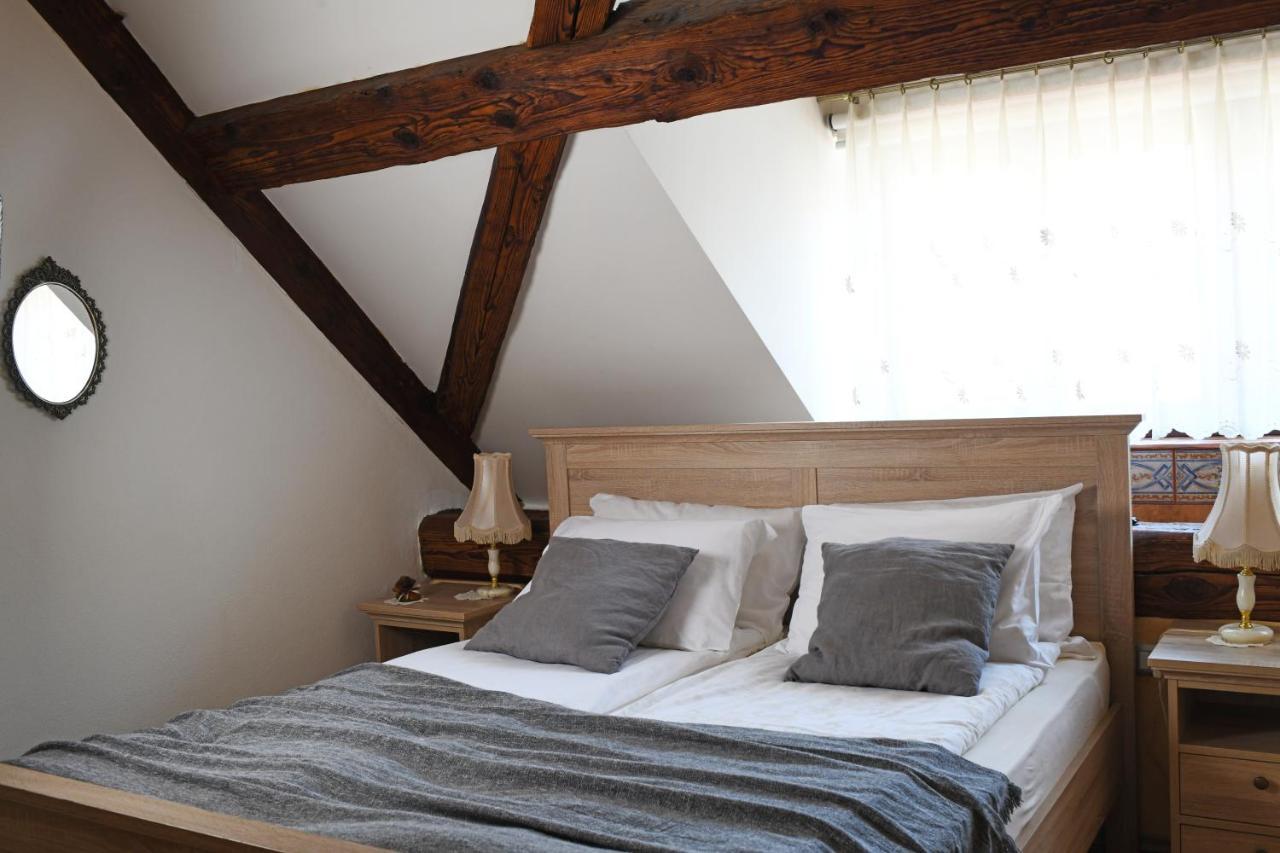 Hiša Linhart, Hotel&restaurant 2* Radovljica